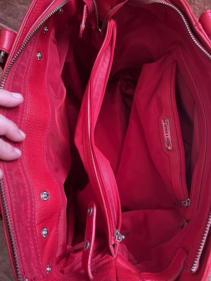 Sac Arthur et Aston en cuir rouge - photo numéro 8