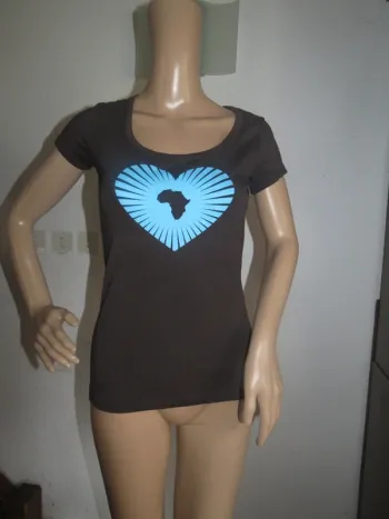 T-shirt taille S femme 