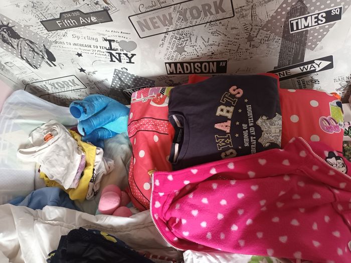 Lot vêtements fille 10 ans 58 pièces - photo numéro 2