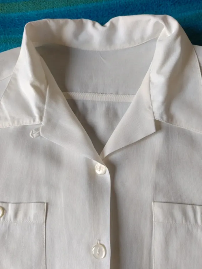 Chemise manches courtes t.46 - photo numéro 5