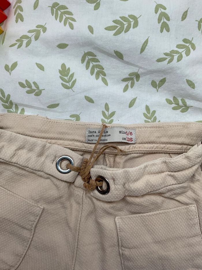 short beige 5/6 ans zara taille réglable - photo numéro 3