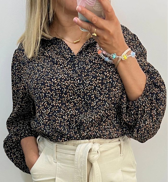 🌿Chemise noire imprimé pois beiges Vila Taille 38