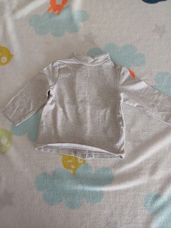 T-shirt gris clair 6 mois kiabi