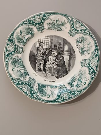 Assiette Creil et Monterau 