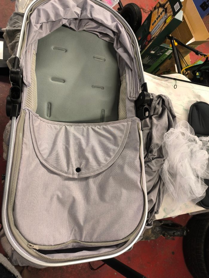 Poussette - photo numéro 5