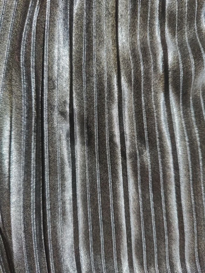 Robe plissée scintillante - photo numéro 4