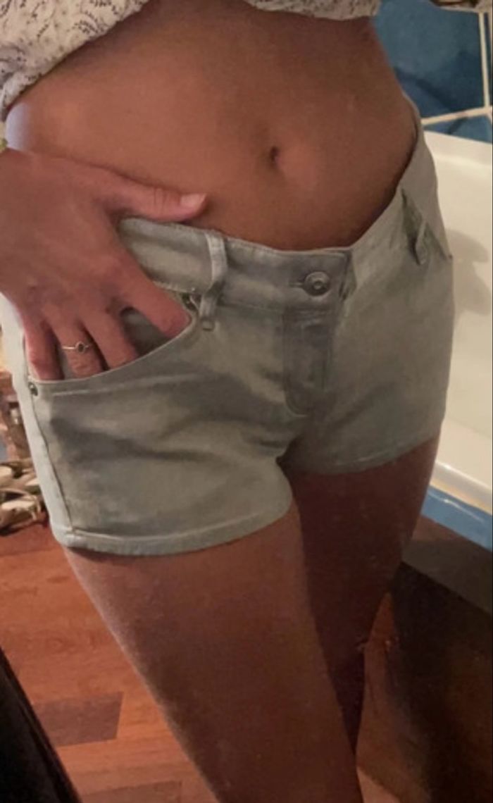 Short gris H&M - photo numéro 2