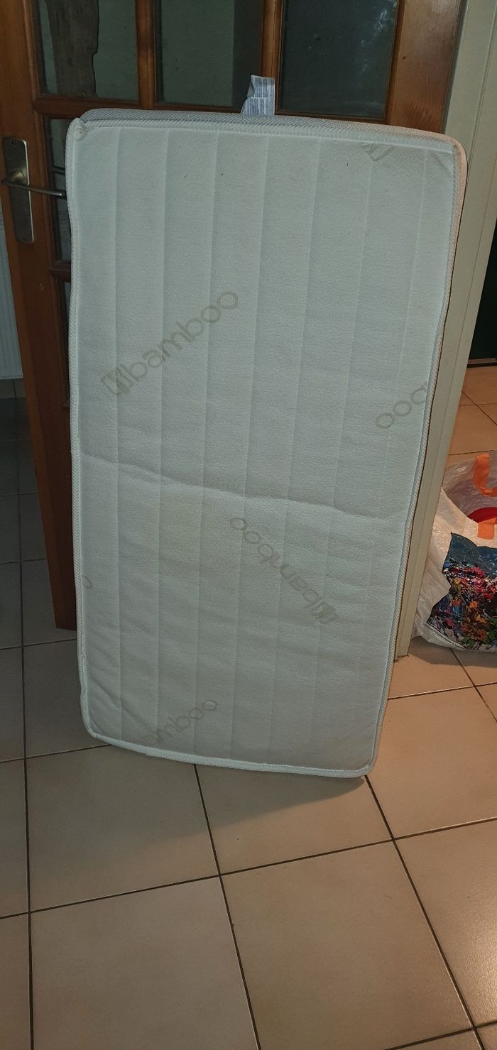 Matelas bébé enfant bamboo 60 sur 120 made in France lit