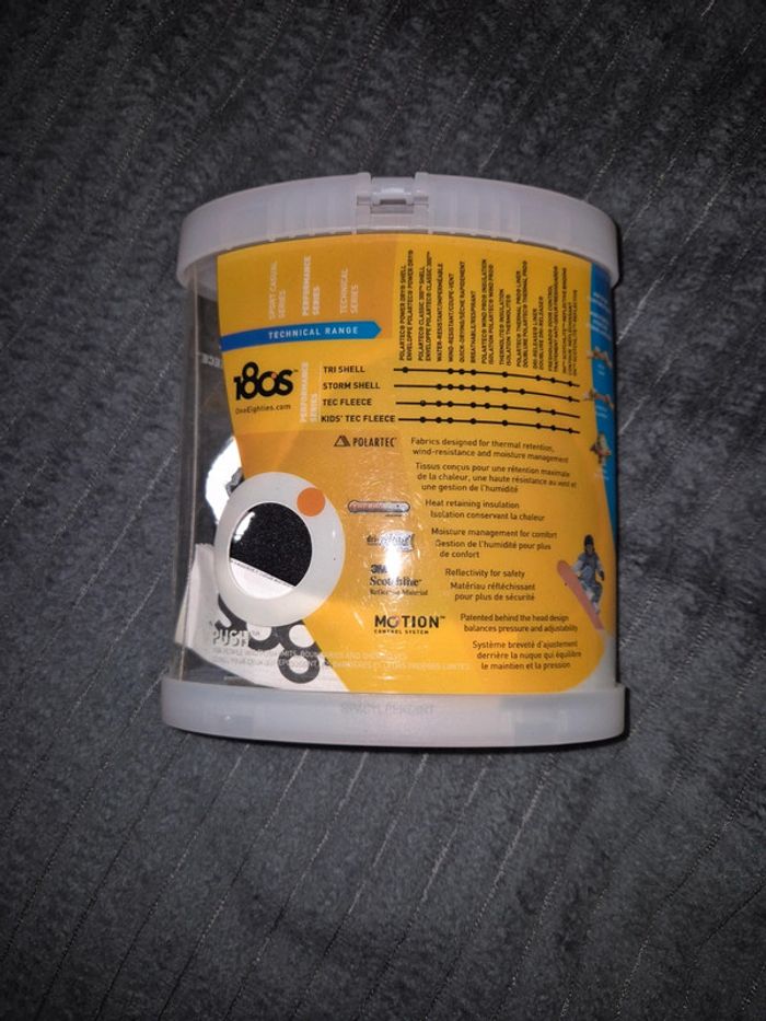 Cache oreilles noir - photo numéro 2