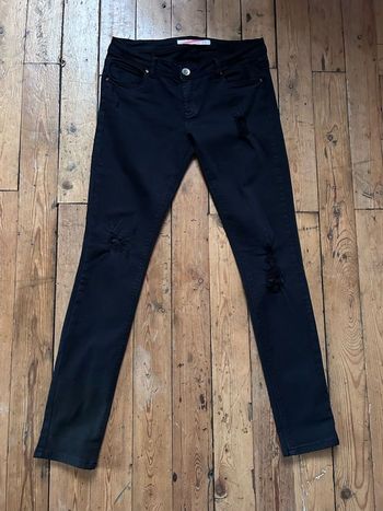 Jeans noir troué avec dentelle 42 VS Miss