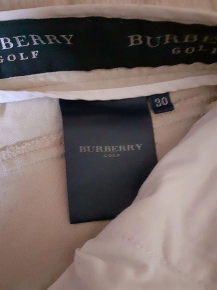 Short Burberry Taille 30 US - photo numéro 3