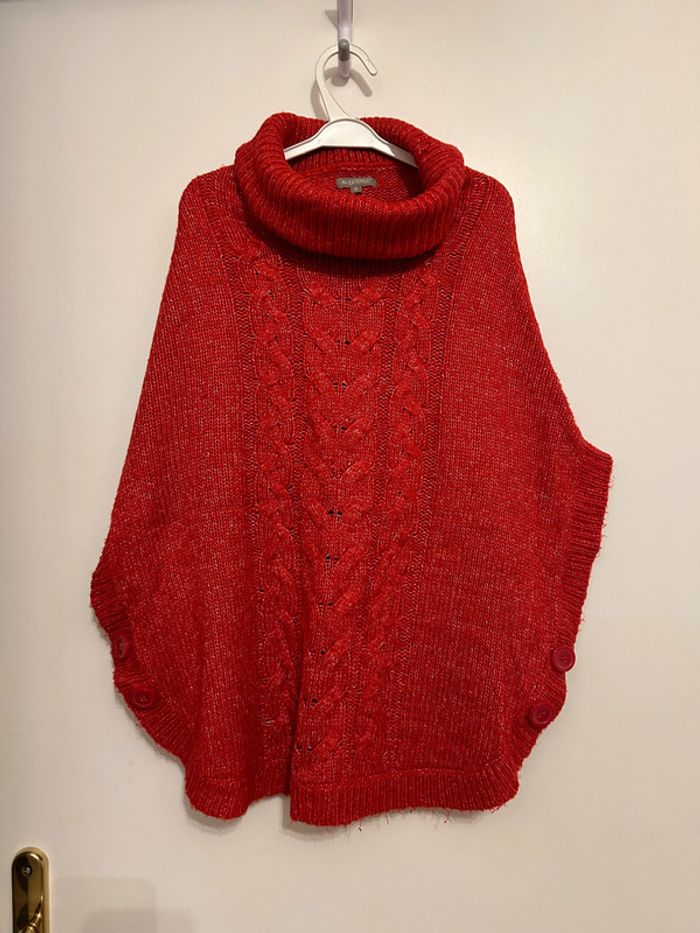 Poncho rouge avec col roulé - Taille 12 ans