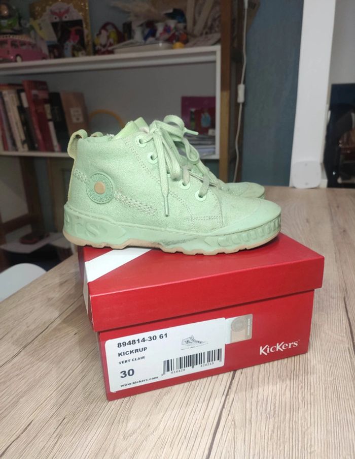 Chaussures kickers cuir 30 vert clair pailletées portées 1 fois - photo numéro 4