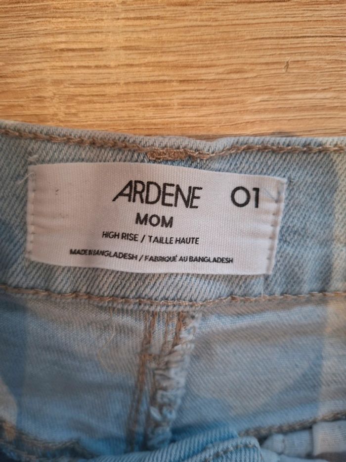 Jean bleu mom - photo numéro 6