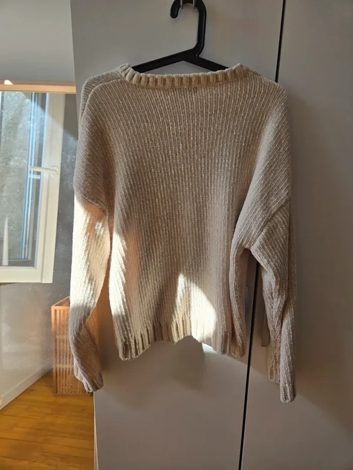 Pull beige Pull & Bear - photo numéro 2