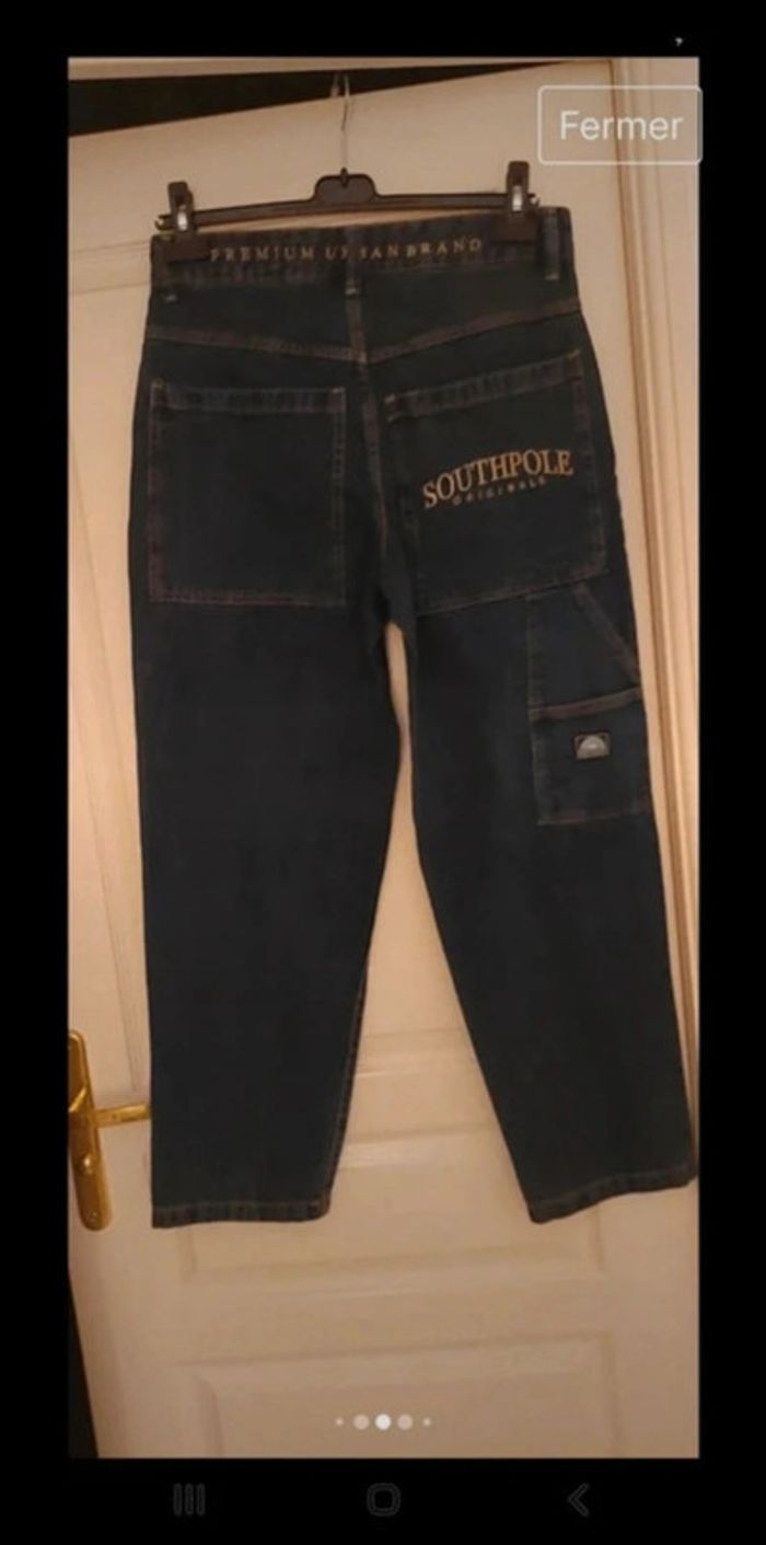 Jean denim baggy Southpole
taille 40