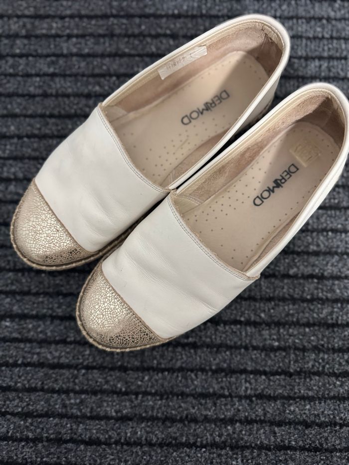 Espadrilles plates beige et bout doré - photo numéro 3