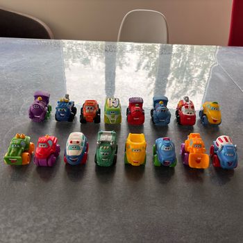 Lot de 16 véhicules Tonka