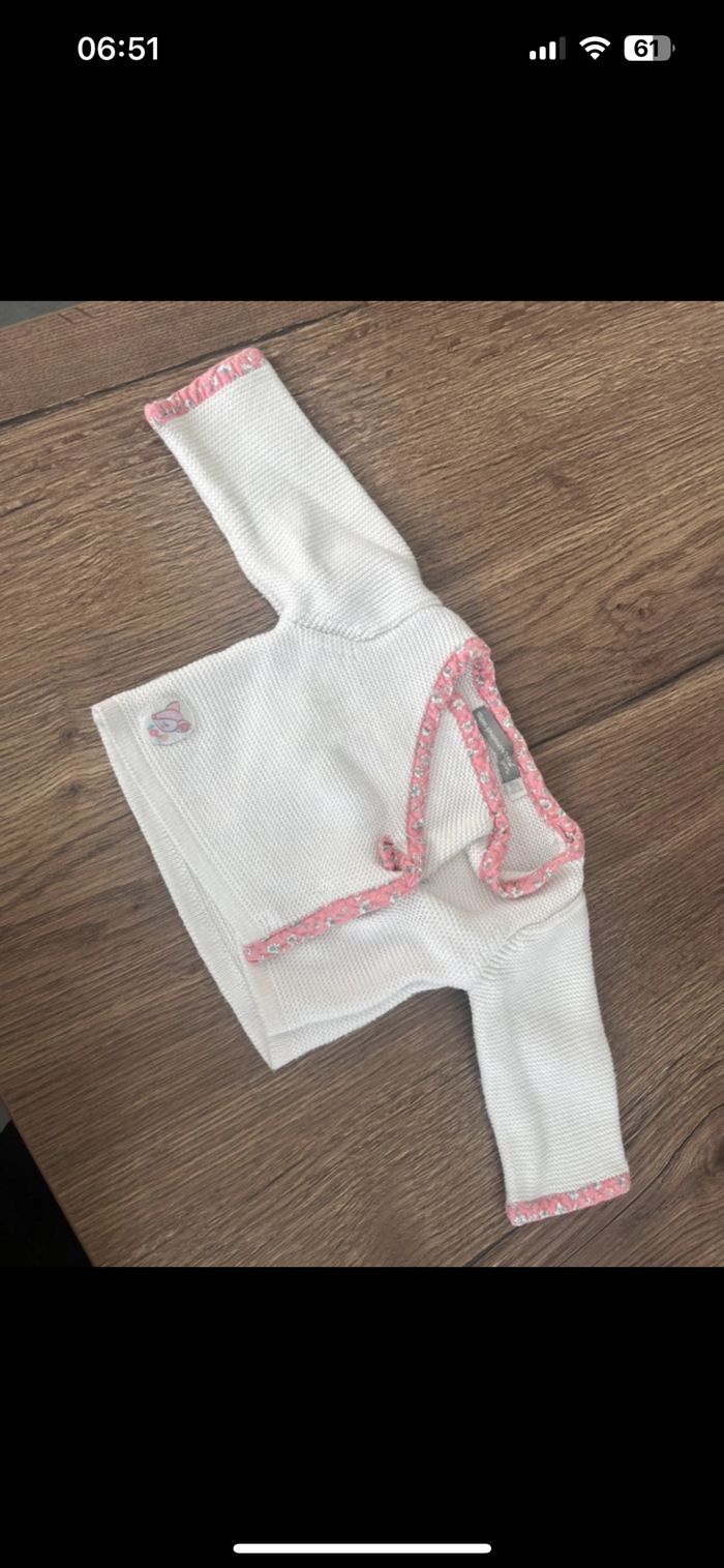Deux gilets - photo numéro 2
