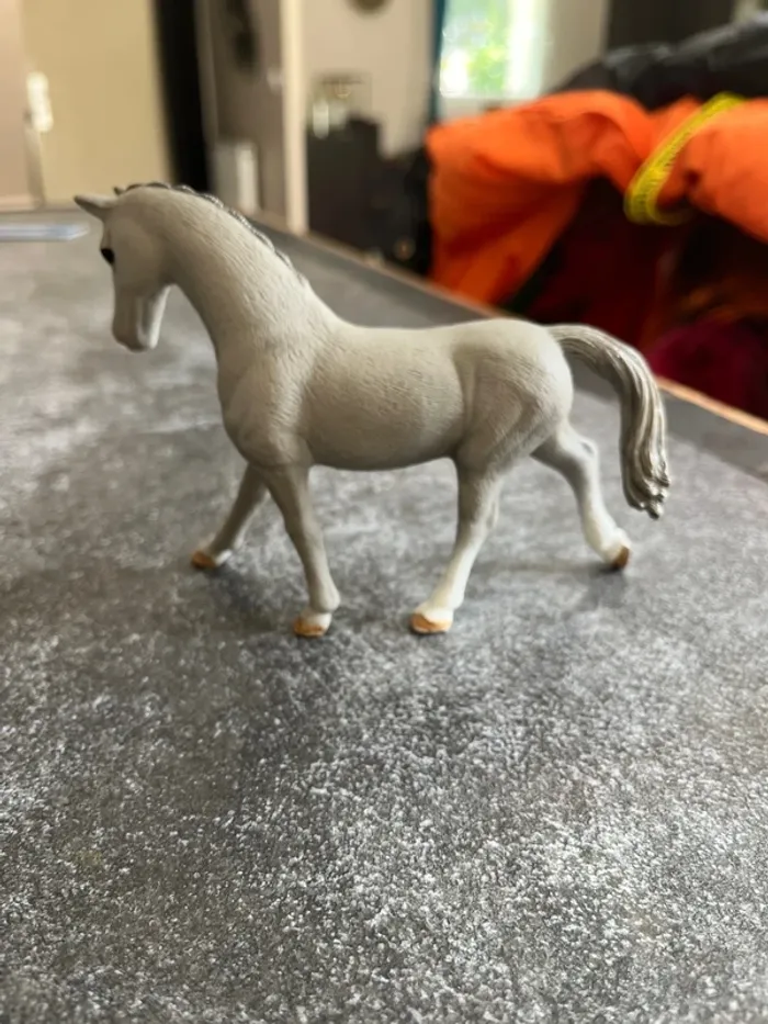 Cheval jument Trakehnen schleich - photo numéro 3