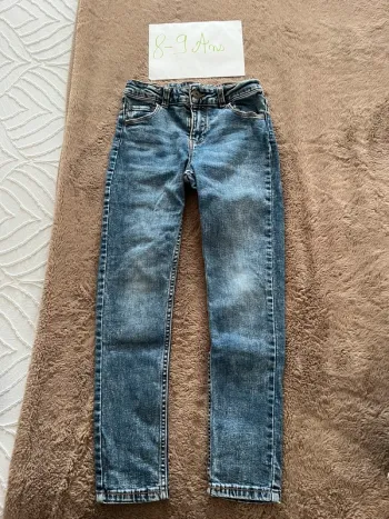 Jeans 8-9 ans