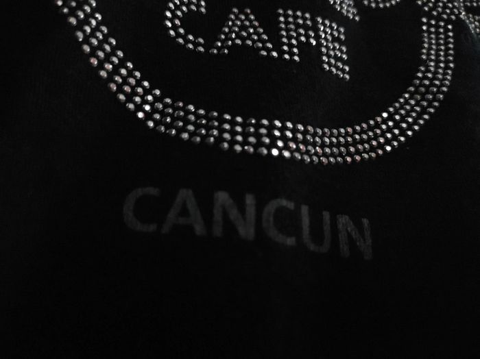 T-shirt noir Hard Rock Cafe Cancun strass - photo numéro 5