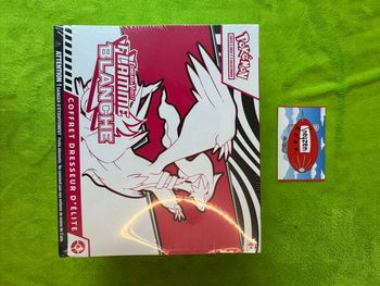 ETB Pokémon EV10.5 Flamme Blanche Neuf et Scellé