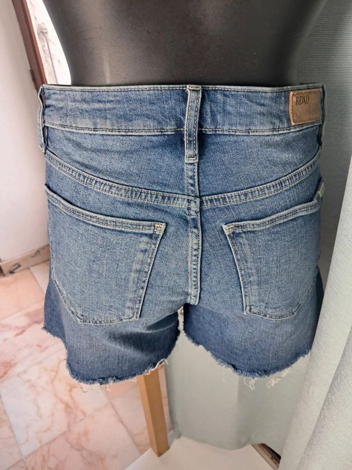 Reiko short en jean d'été T.36 en tbe - photo numéro 8