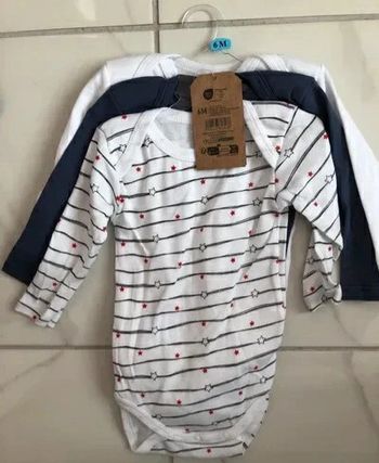 Lot de 3 Bodies manches longues Sincere coton bio garçon T 6 mois neufs dans emballage