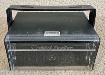 📼 Ancienne boite de rangement pour cassettes audio k7