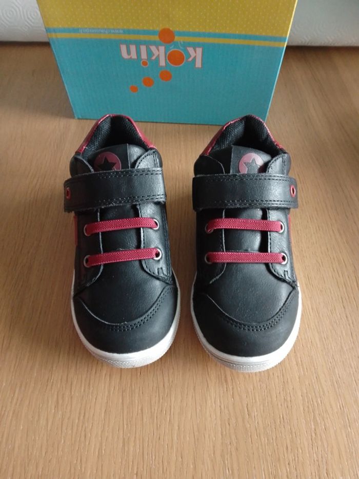 Chaussures Baskets à scratch neuves - Garçon - 24 - photo numéro 3