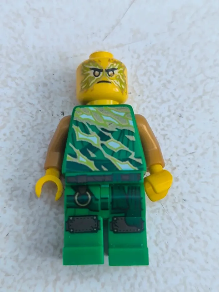 Figurine lego Ninjago lloyd njo0533 - photo numéro 3