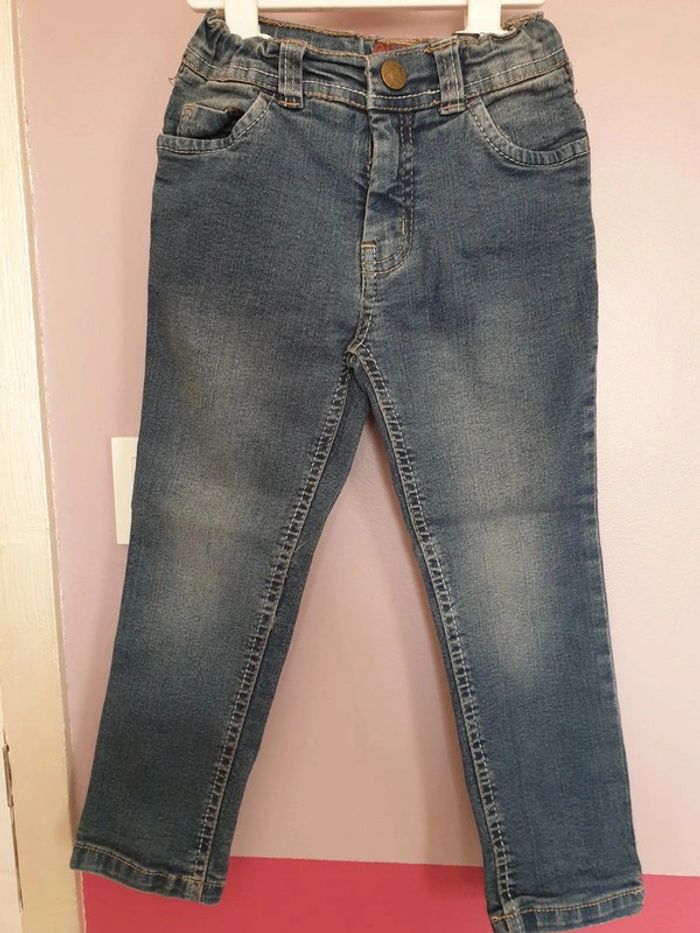 Lot de 2 jeans garçon 👦 4 ans - photo numéro 6