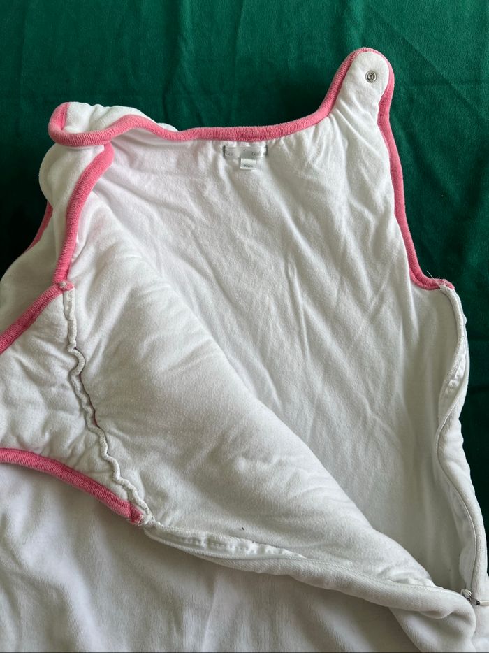 Gigoteuse fille - photo numéro 2