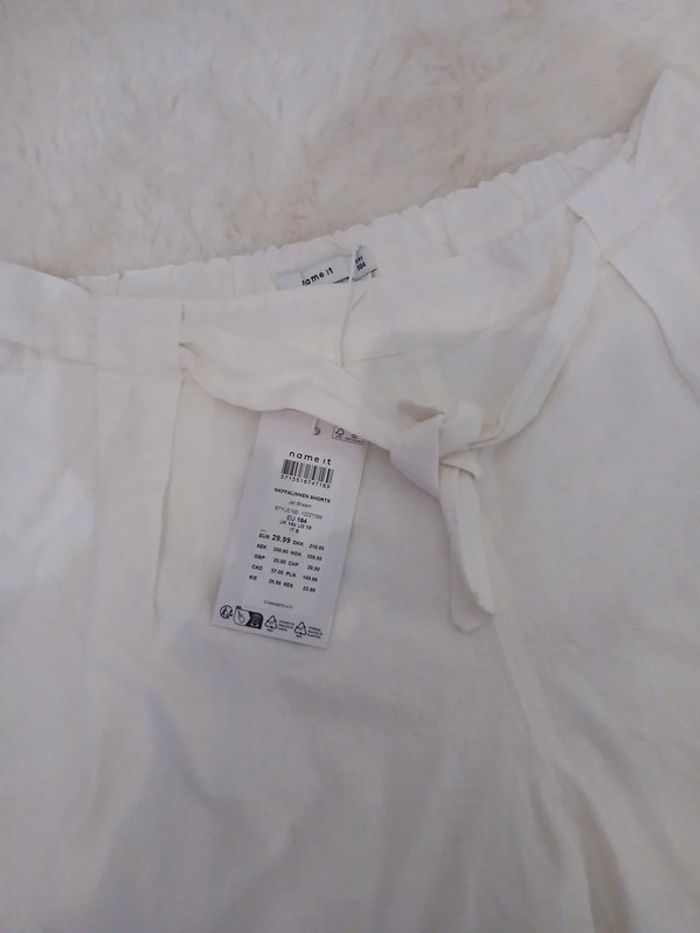 short name it 14ans taille S - photo numéro 2