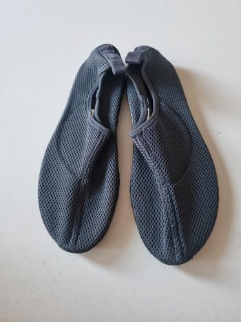 Chaussures aquatiques