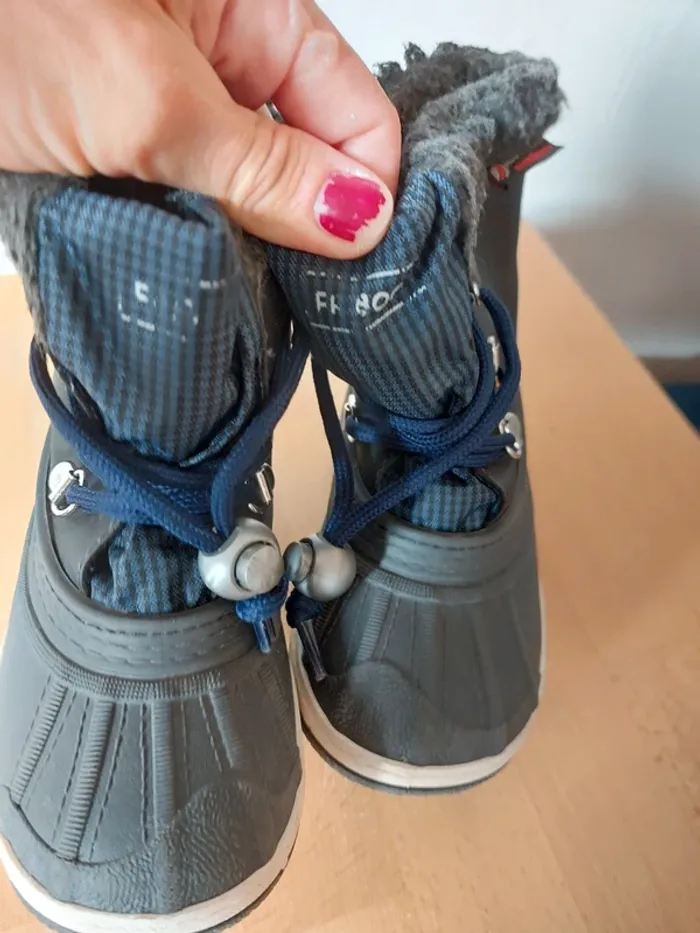 Bottes fourrées Friboo pointure 22 - photo numéro 6