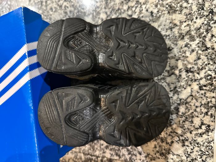 Basket adidas bébé - photo numéro 4