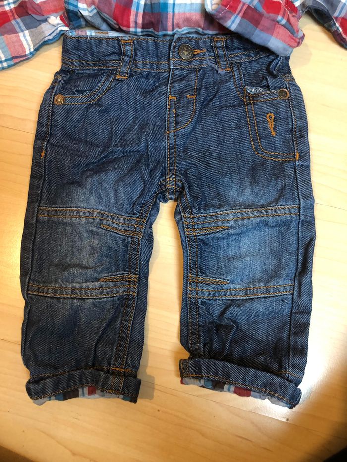 Ensemble chemise et jeans 6 mois TBE - photo numéro 2