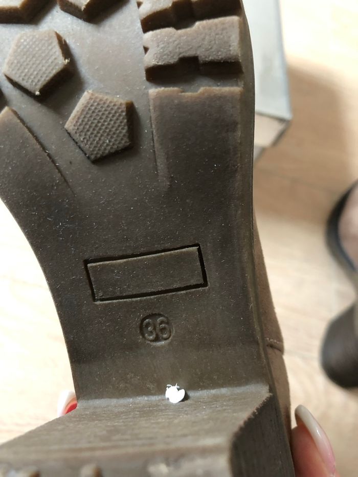 Bottines beiges marrons à talons neuves pointure 36 - photo numéro 7