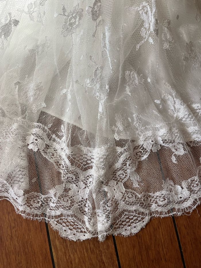 Robe de mariée dentelle bohème chic Cymbeline Paris - photo numéro 7