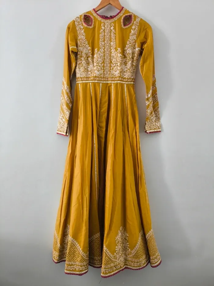 Robe de mariée pakistanaise / indienne /Bollywood taille xs neuve - photo numéro 4