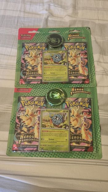 Lot de 2 Pokémon - Duopack Méga-Évolution – Héros Transcendants : Saquedeneu d'Erika (FR)