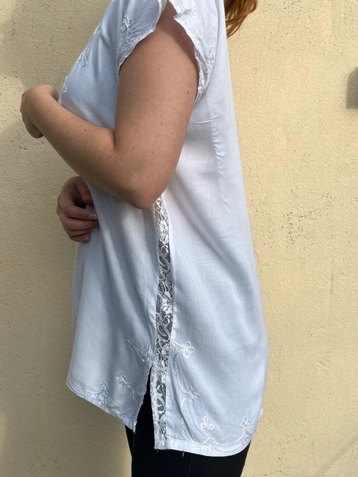 Tunique blanche avec broderie et dentelle - photo numéro 6