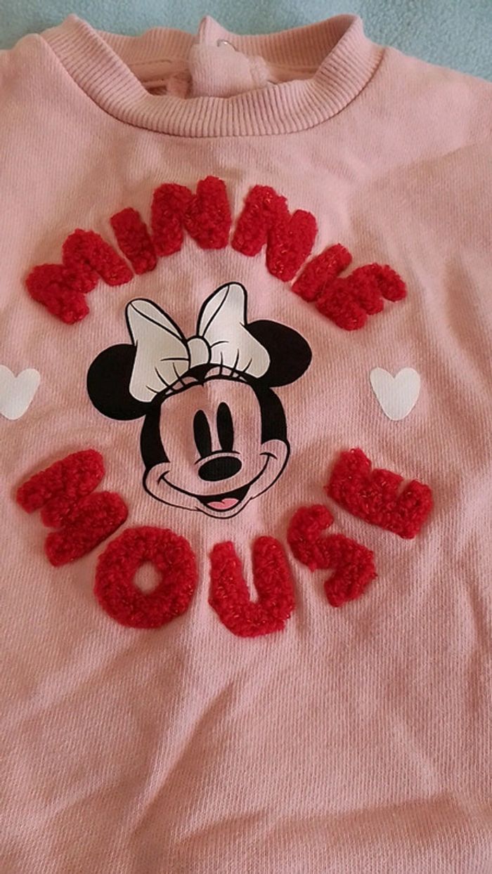 Pull Disney Minnie 6 mois - photo numéro 2