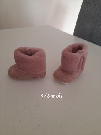 Bottines fille 3/6 mois.