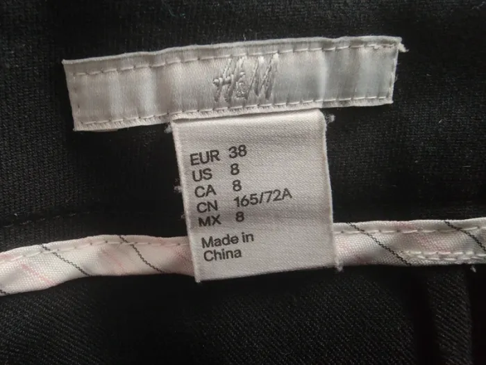 Short noir H&M 38 - photo numéro 3