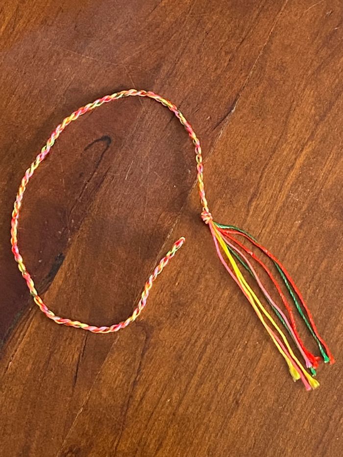 Lot de 10 bracelets Thaïlandais - photo numéro 2