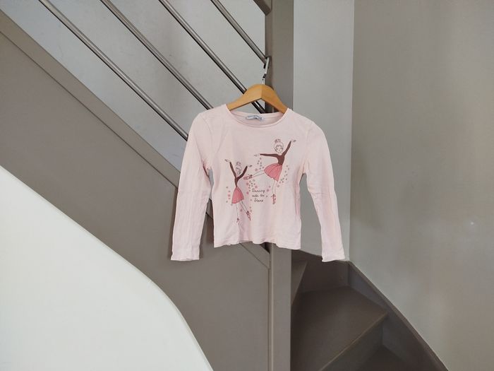 Tee-shirt danseuses - photo numéro 1