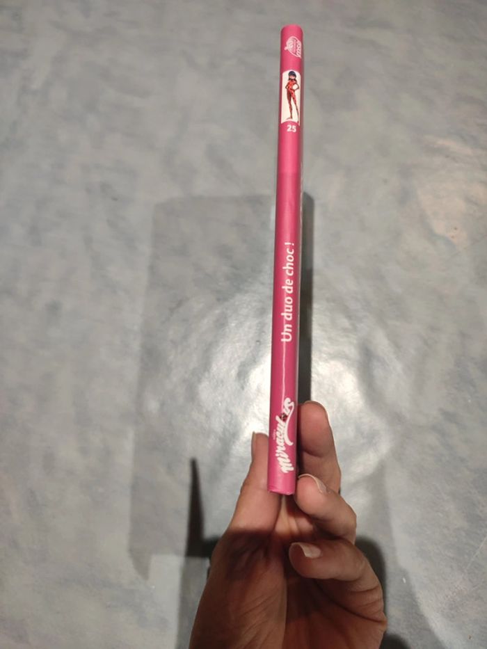 Miraculous un duo de choc numéro 25 - photo numéro 2